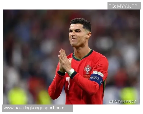 C罗荣获葡萄牙环球声望奖在社交媒体分享喜悦与感激之情 C罗荣获葡萄牙环球声望奖在社交媒体分享喜悦与感激之情