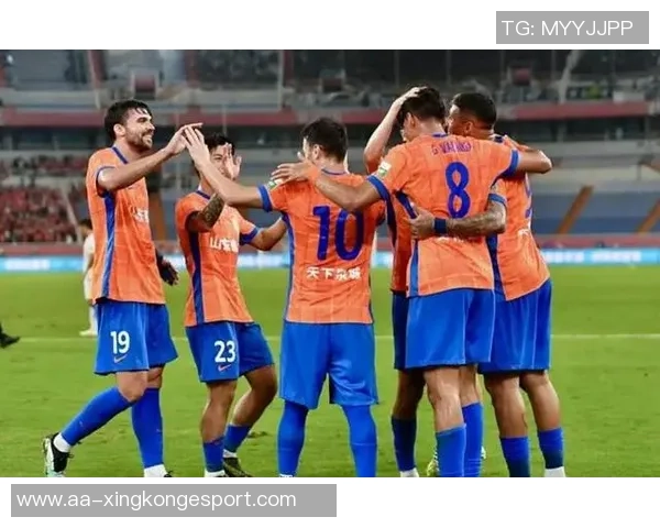 中超球队面临双线作战挑战难以同时保持两套强大阵容 中超球队面临双线作战挑战难以同时保持两套强大阵容