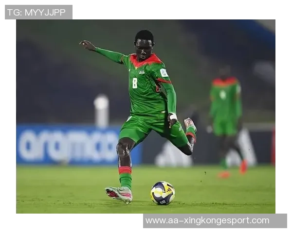 罗马新星崛起16岁小将进球签约18岁瓦斯加帅呼吁明确年轻人培养方针